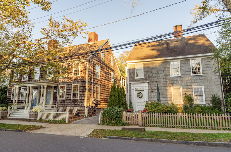 Pros and Cons of Living on Long Island