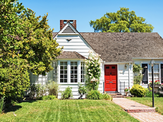 How to Prepare Your Long Island Home for a Spring Sale