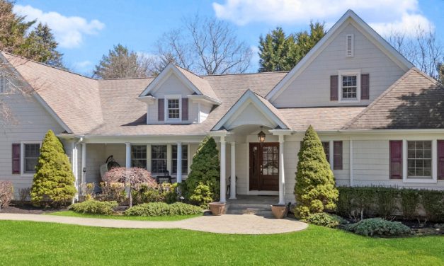 Is Dix Hills NY a Good Place to Live?