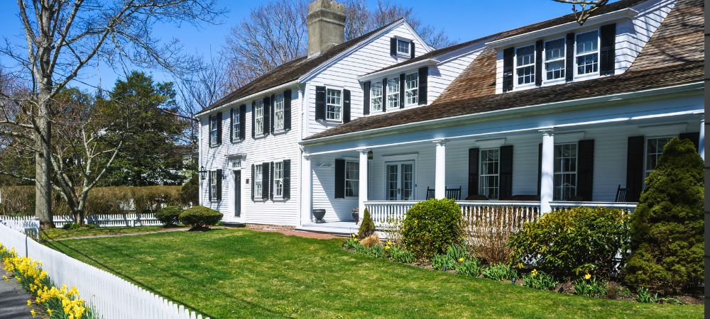 Living in Syosset NY: What Buyers Should Know in 2026