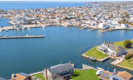 Moving to West Islip NY: Buyer’s Guide