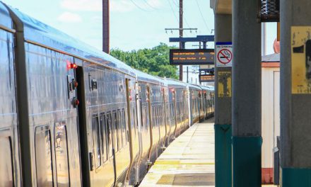 Commuting to NYC from Seaford: Train Times, Routes & What to Expect