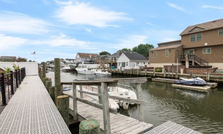 Moving to Seaford: What You Should Know Before You Buy