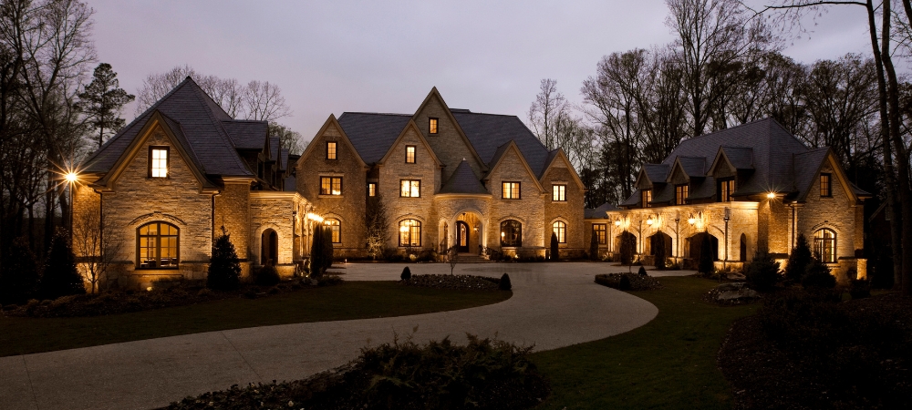 Living in Sands Point, NY: What Home Buyers Should Know